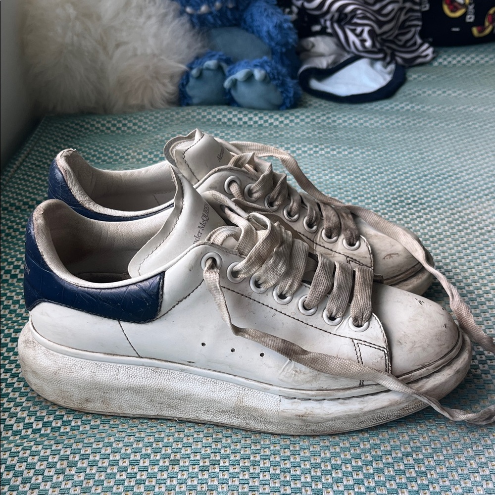 Women’s Alexander McQueen sneakers - PREOWNED